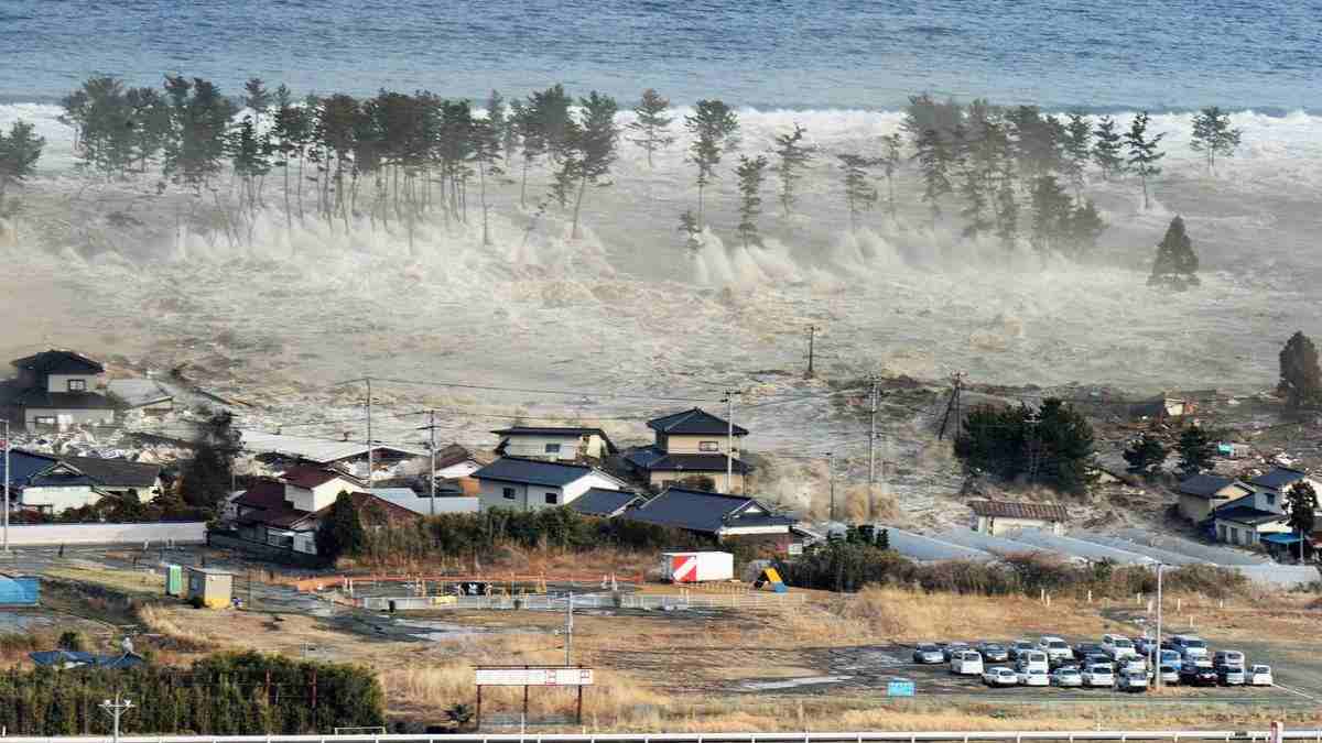 Earthquake Hits Japan
