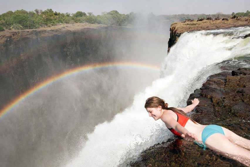 Victoria Waterfalls :